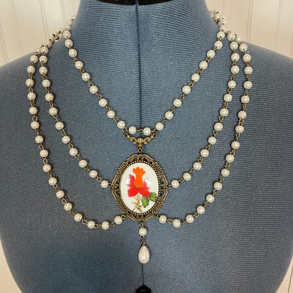 Handcrafted Vintage Floral Glass Cabochon Necklace -19" Long (Upper Necklace) - Picture 3 of 3